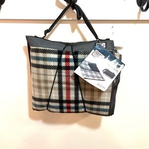 Blanket tote carnaby street picnic blanket tote water resistant new with tags